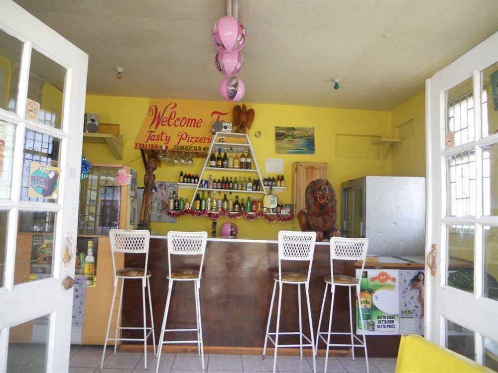 Cotton Tree Hotel Negril Exterior photo